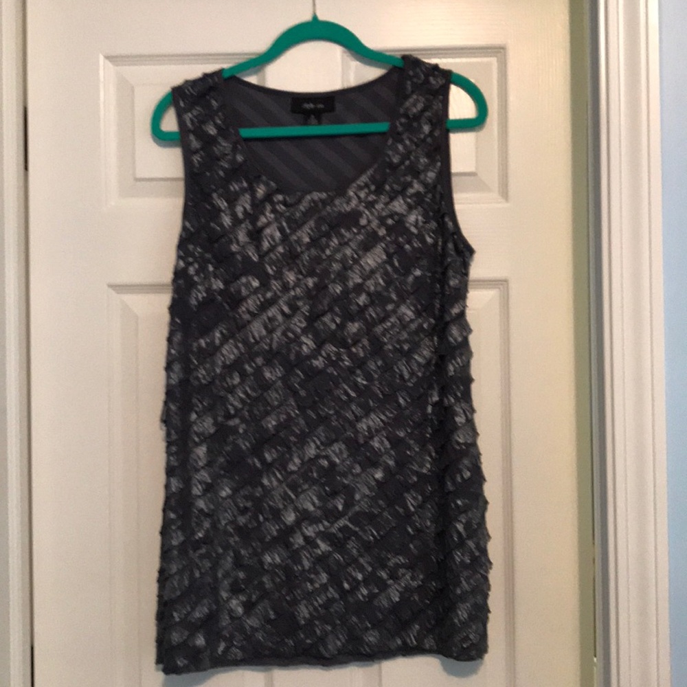 Style&co silver/gray diagonal ruffle tunic size L